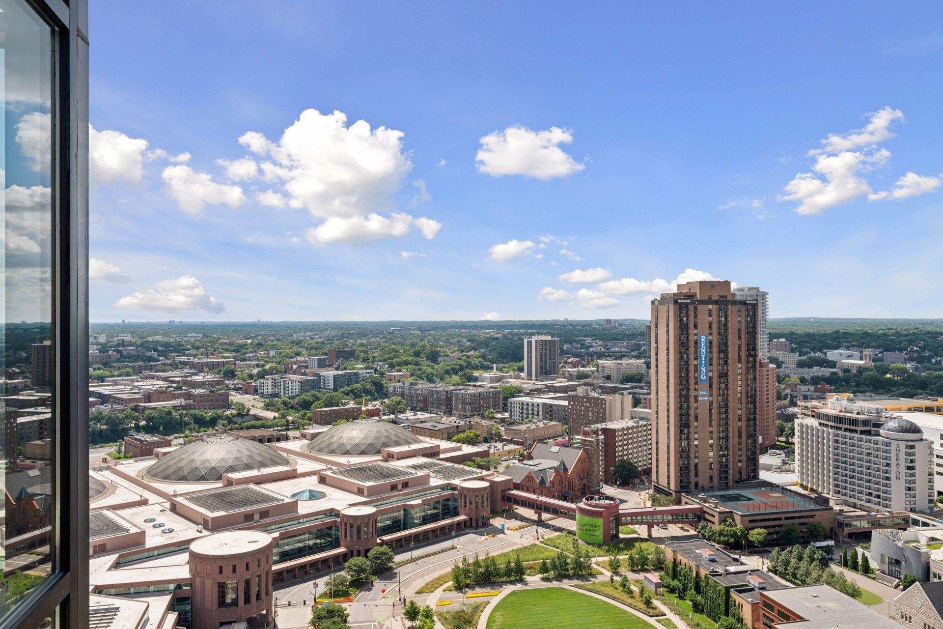 201 S 11th Street Unit: 2600