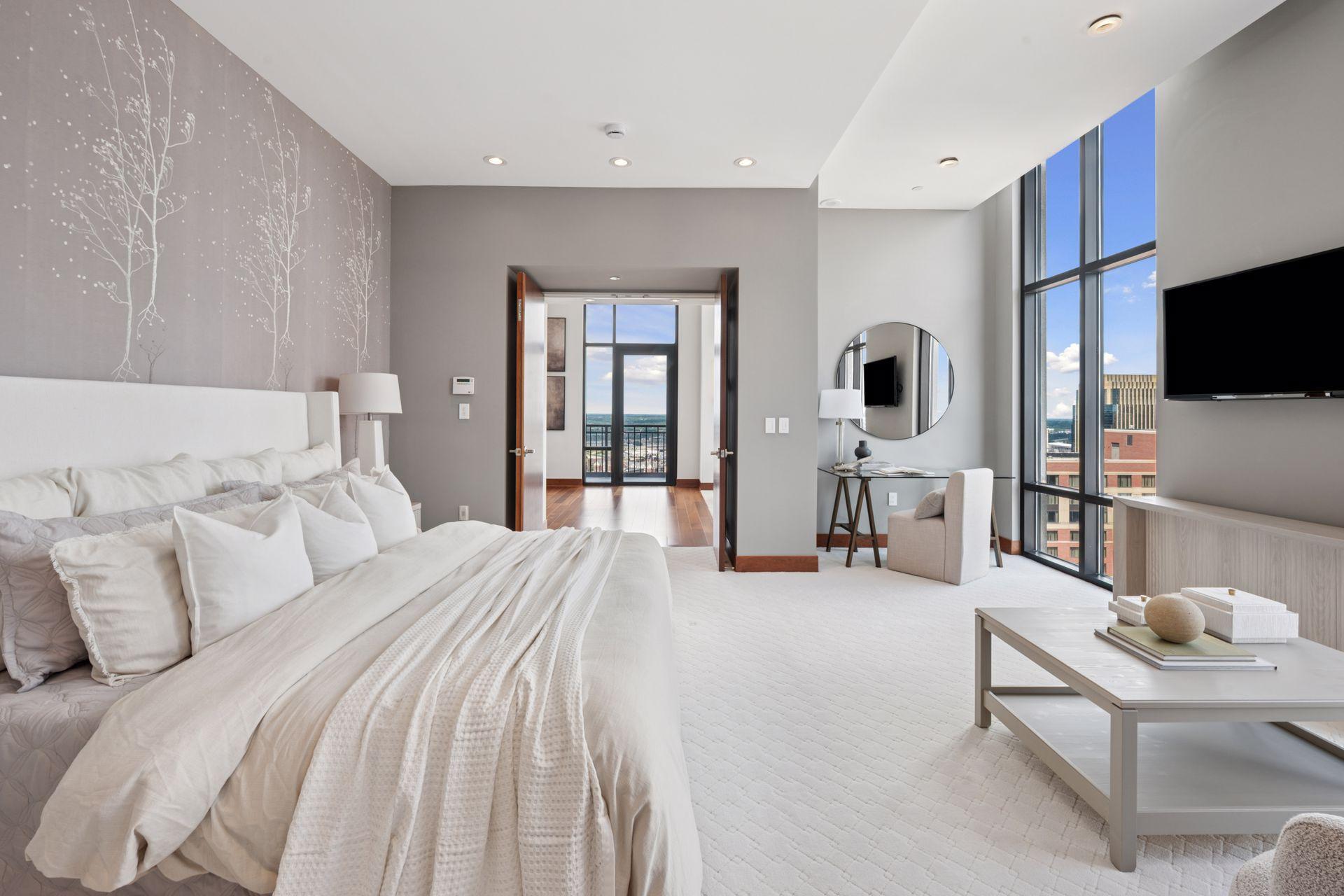 201 S 11th Street Unit: 2600