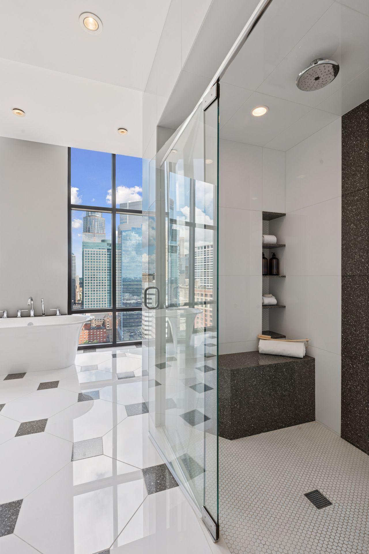 201 S 11th Street Unit: 2600