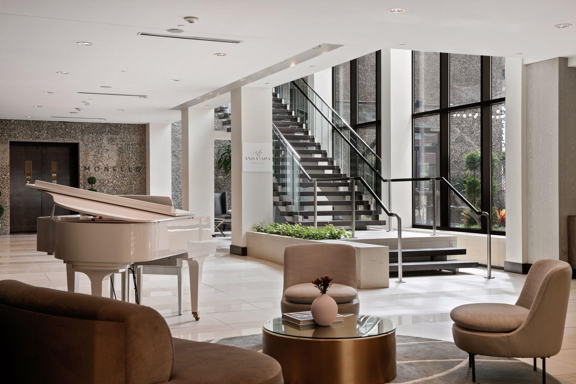 201 S 11th Street Unit: 2600