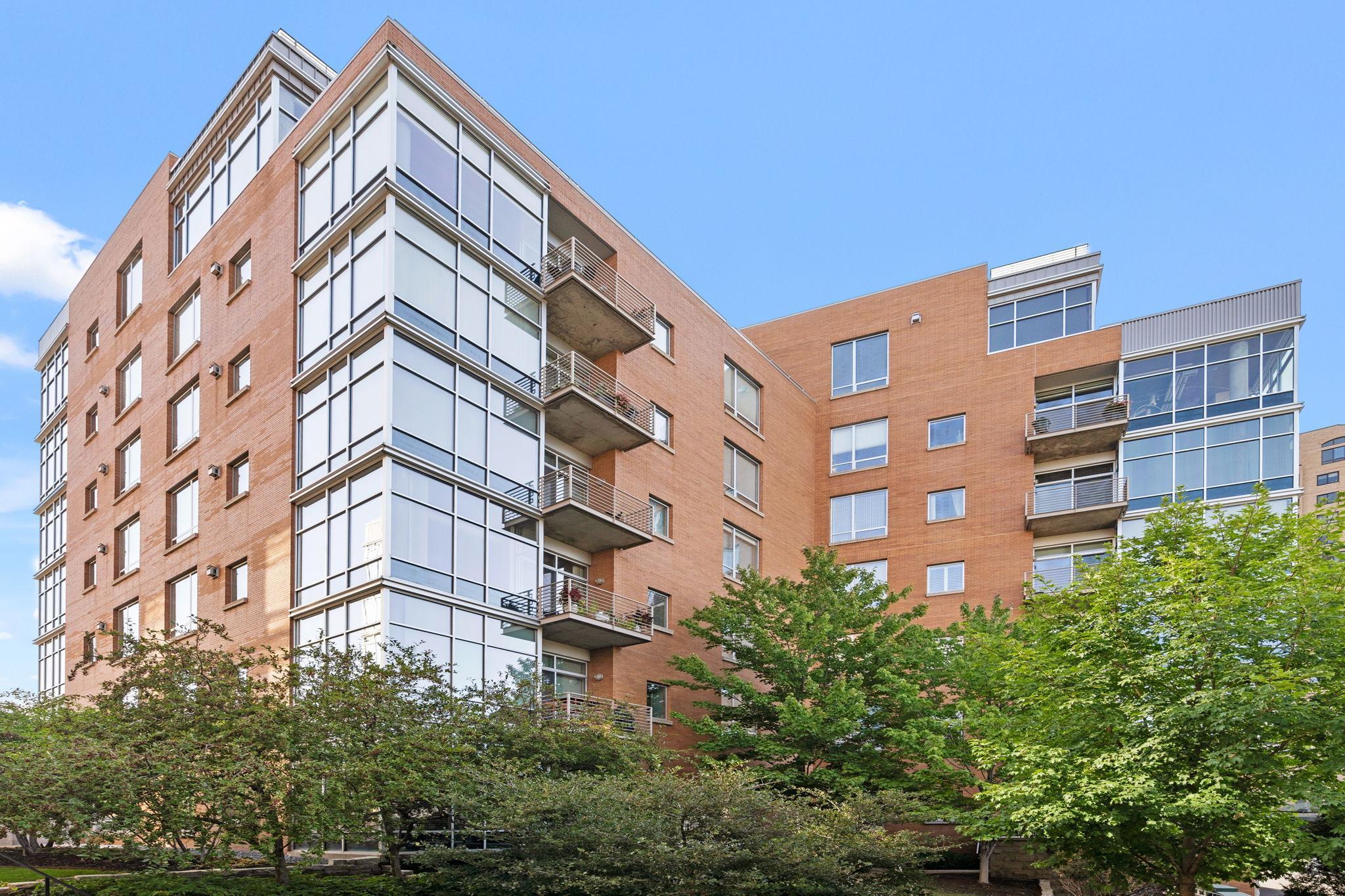 150 2nd Street NE Unit: B309