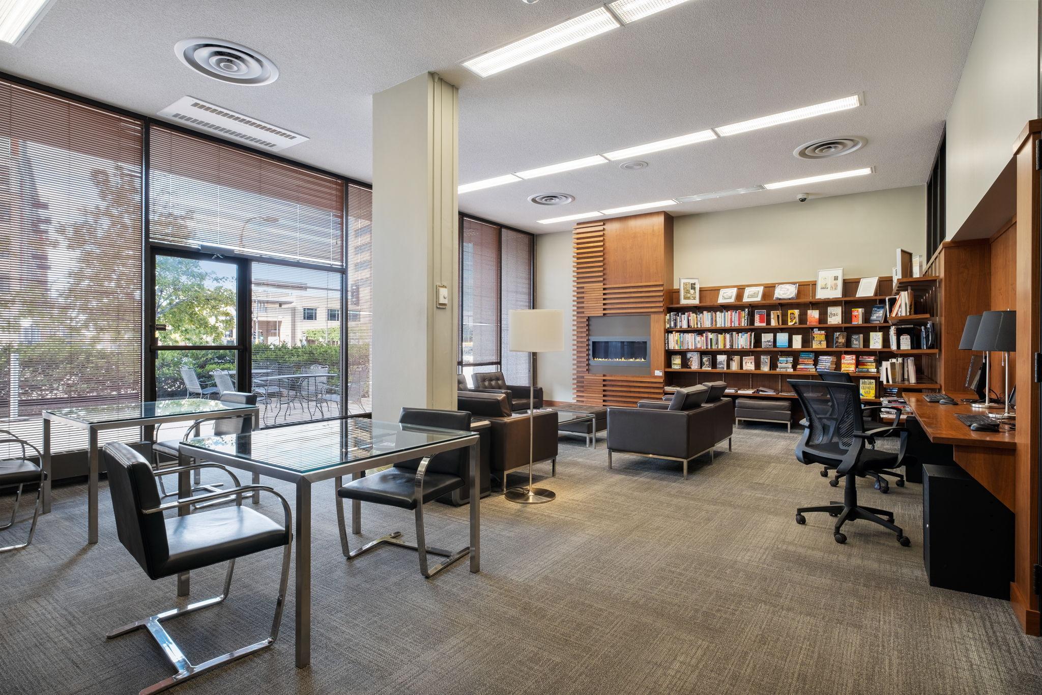 19 S 1st Street Unit: B1503