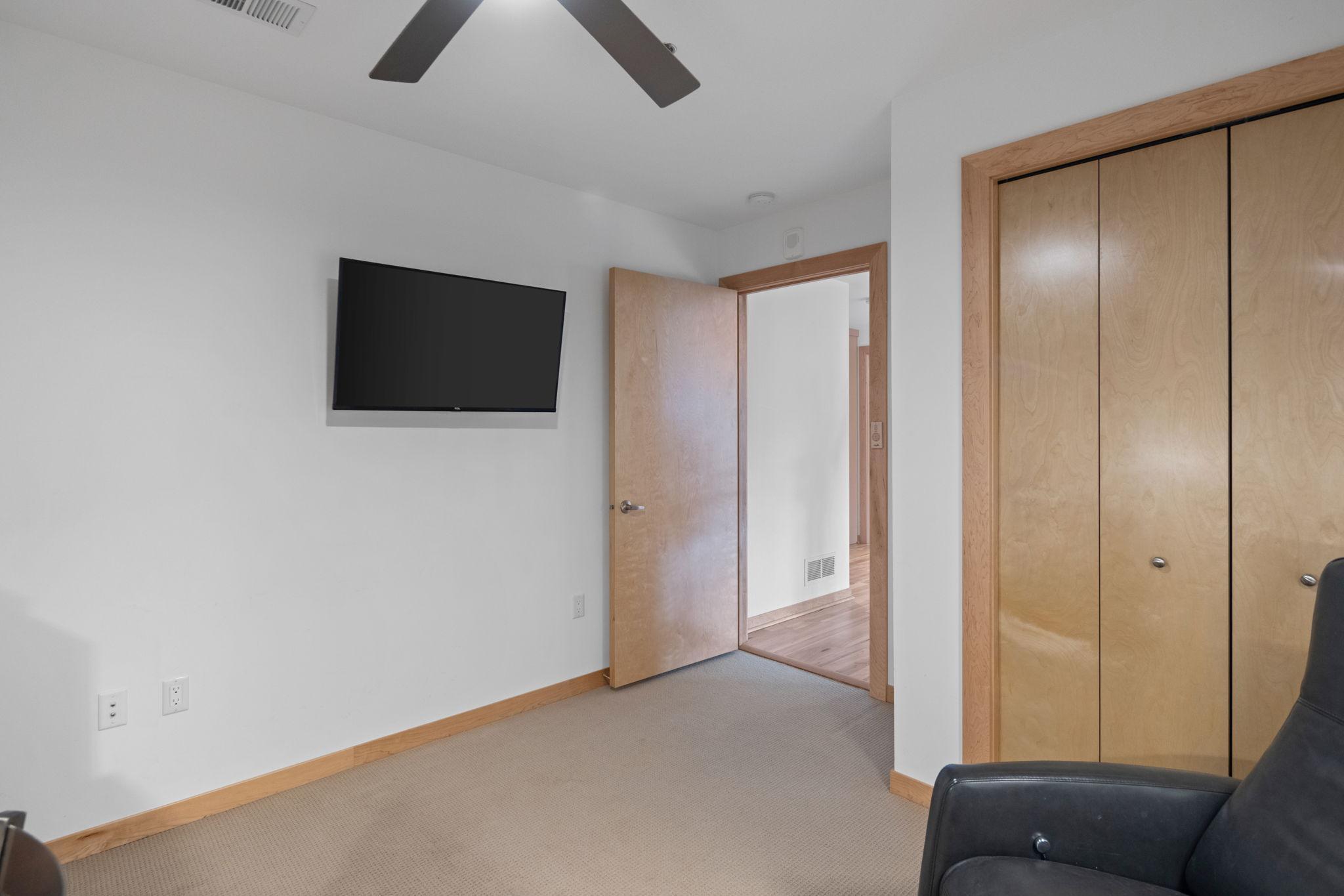 1240 S 2nd Street Unit: 306