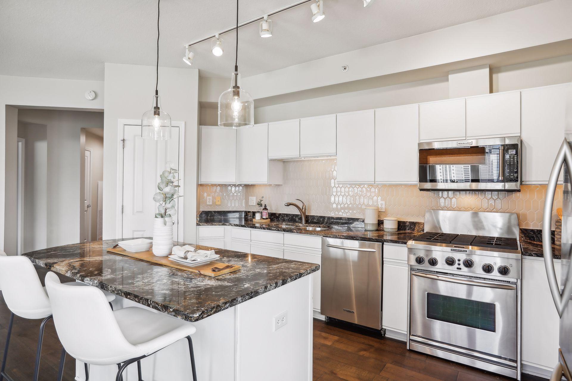 500 E Grant Street Unit: 1102