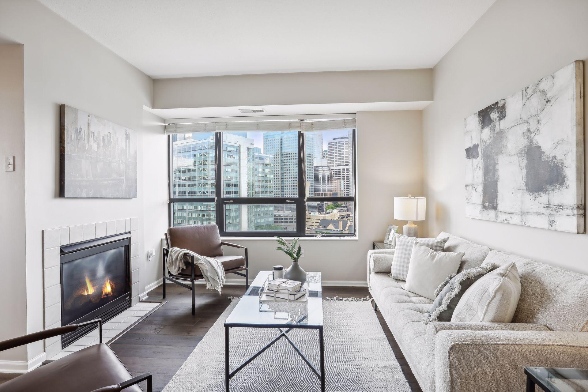 500 E Grant Street Unit: 1102