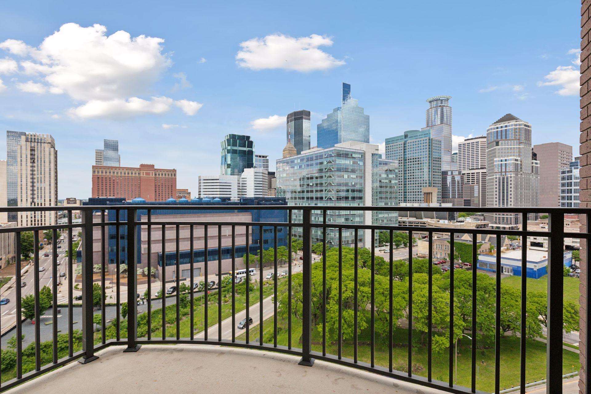 500 E Grant Street Unit: 1102