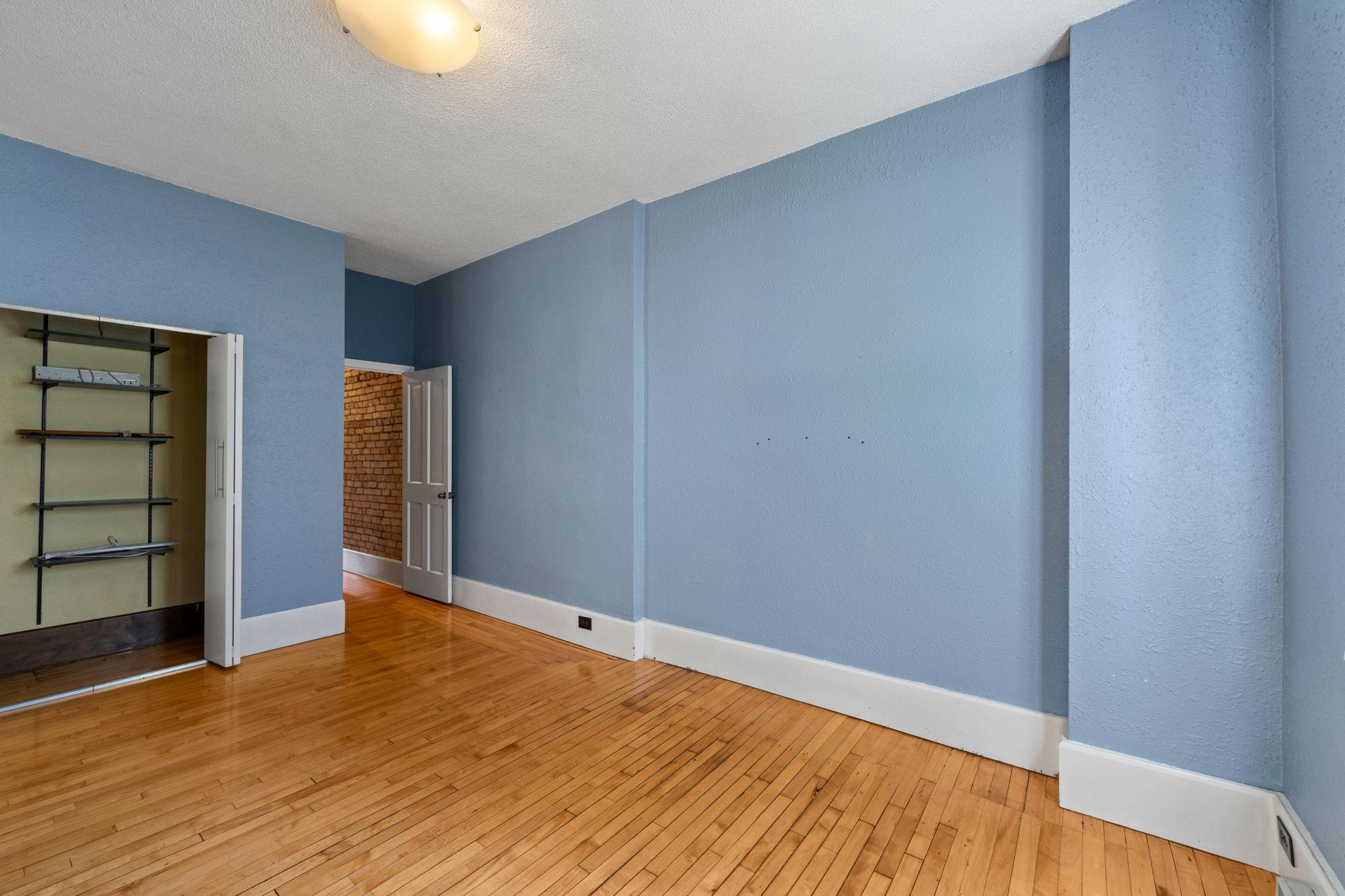 609 S 9th Street Unit: 8