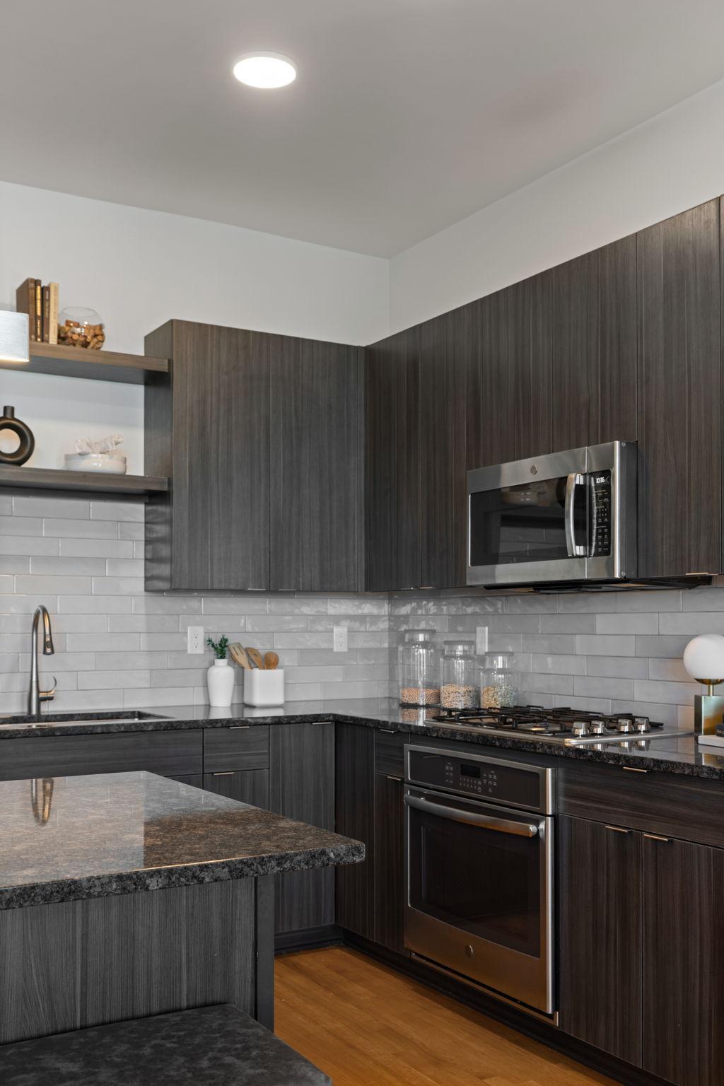 1240 S 2nd Street Unit: 922