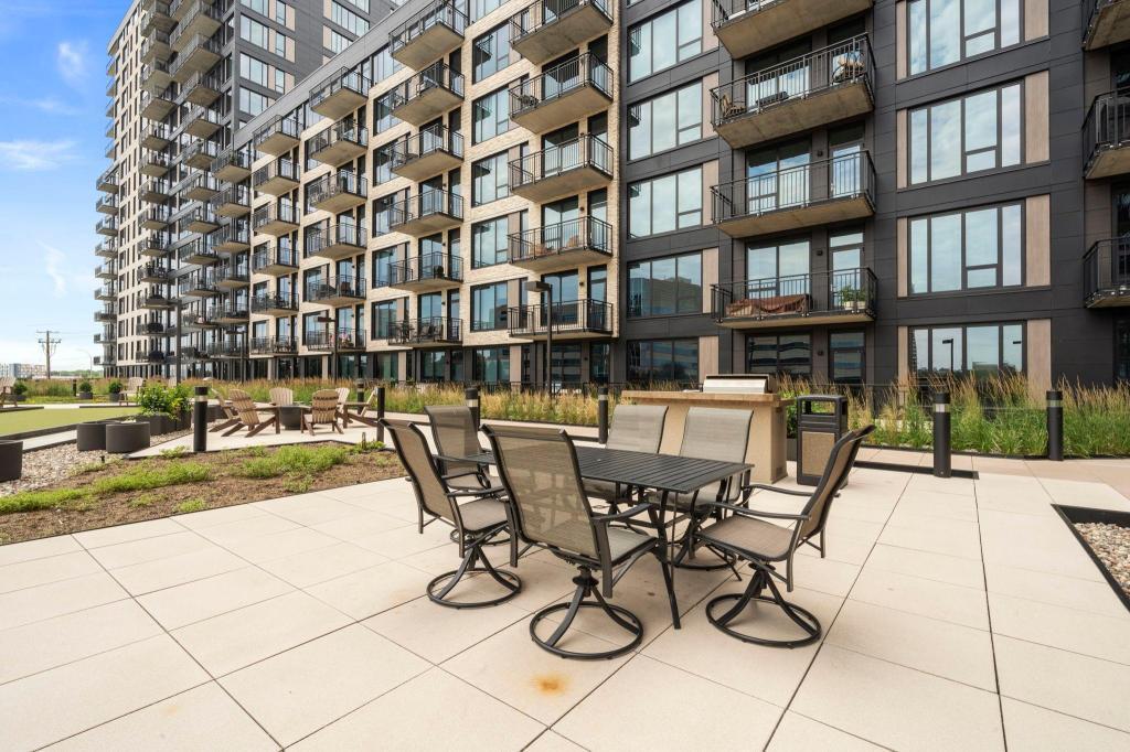 1240 S 2nd Street Unit: 922