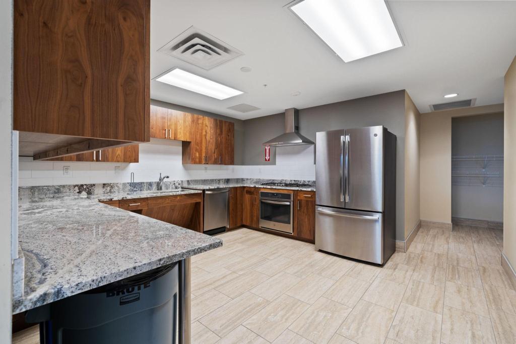 1240 S 2nd Street Unit: 922