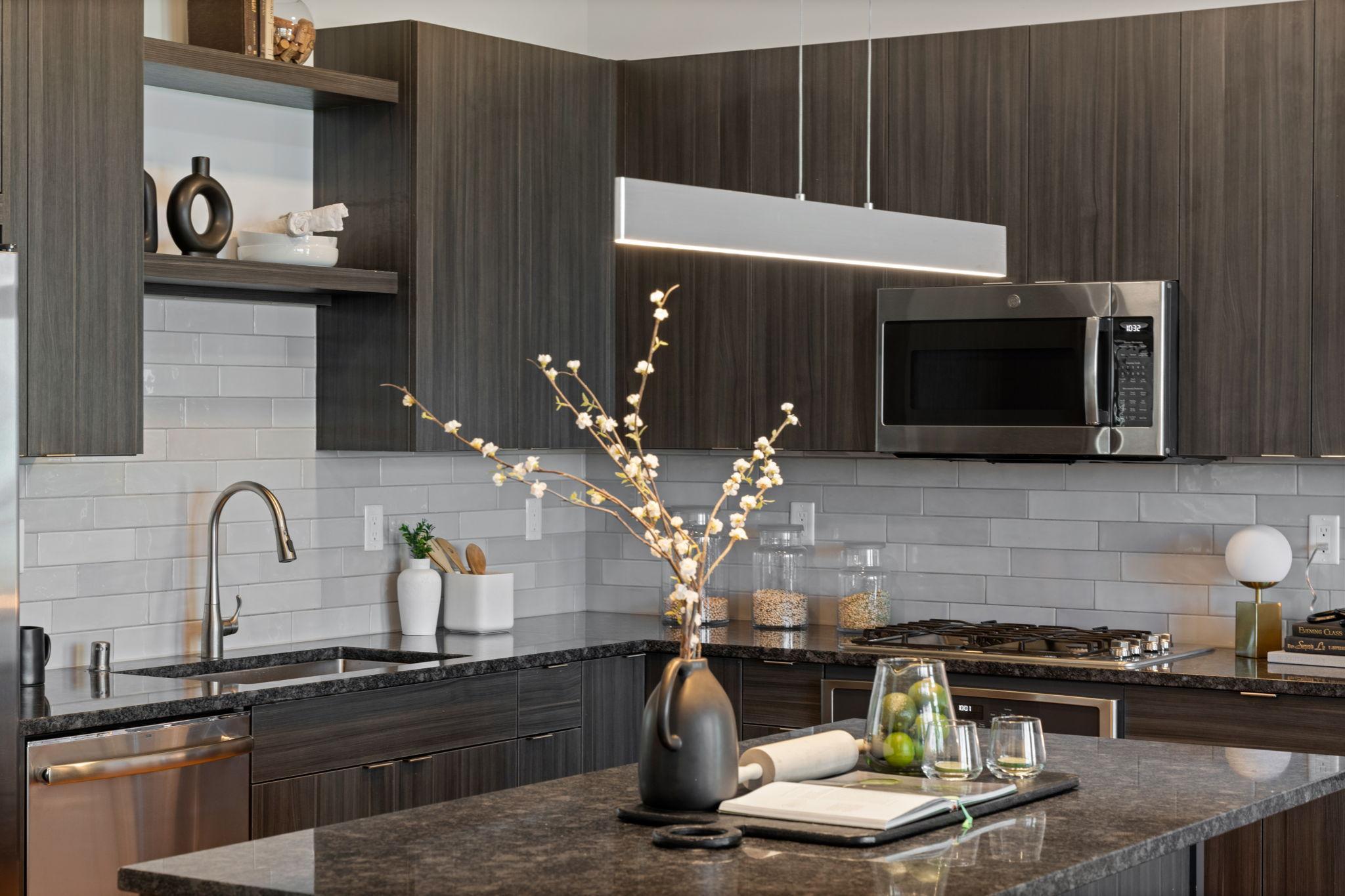 1240 S 2nd Street Unit: 922