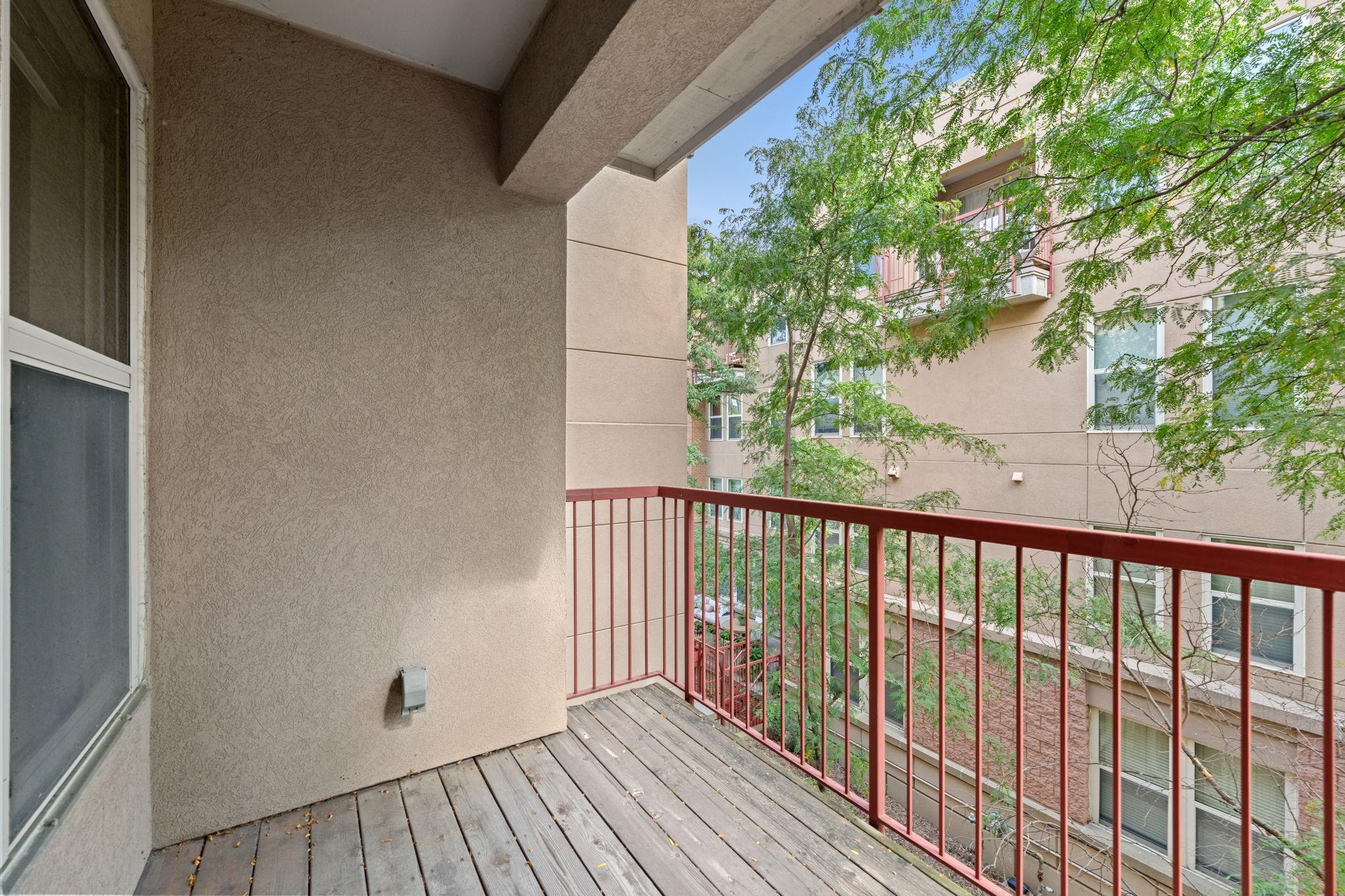 645 N 1st Street Unit: 305