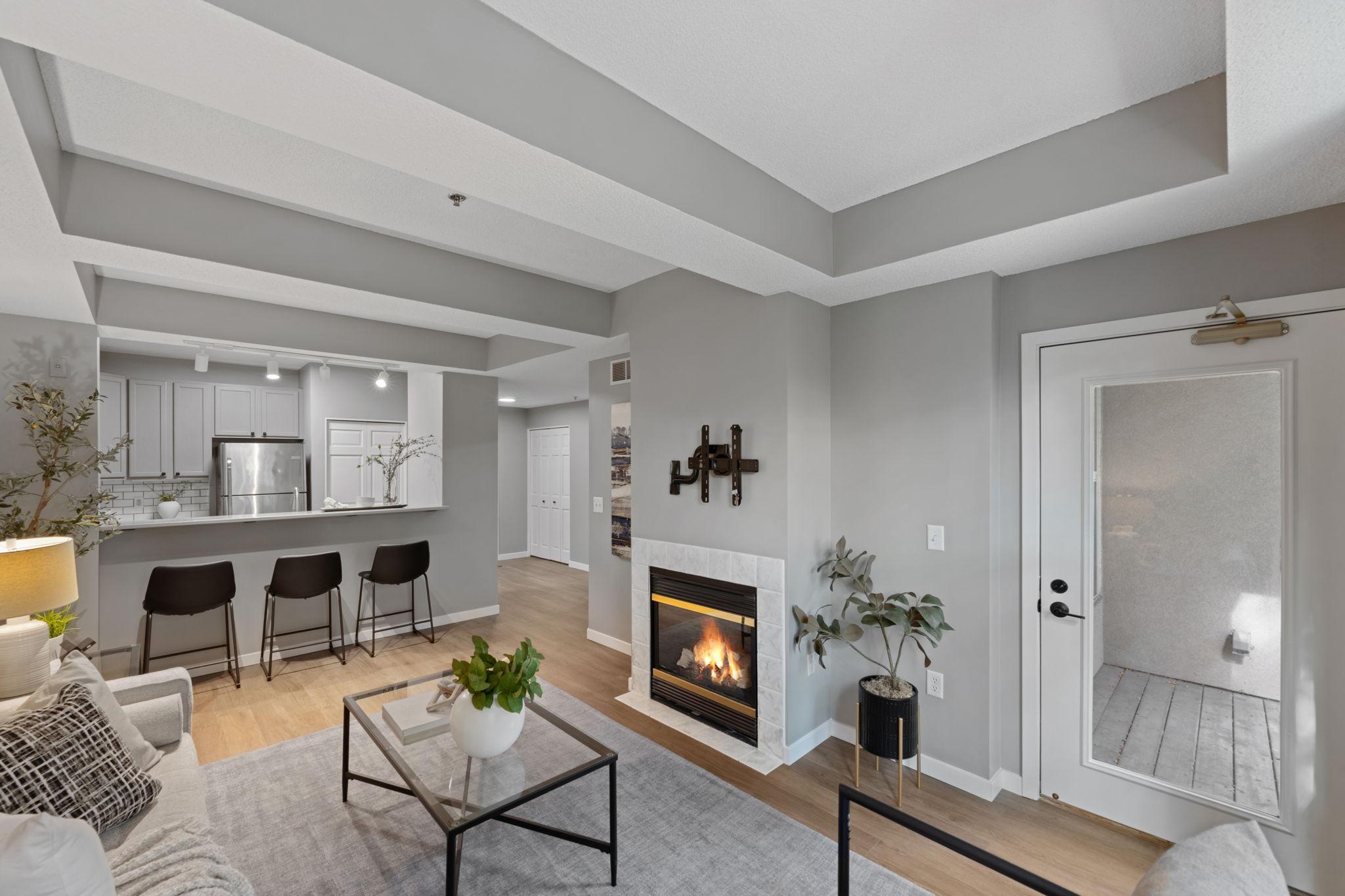 645 N 1st Street Unit: 305