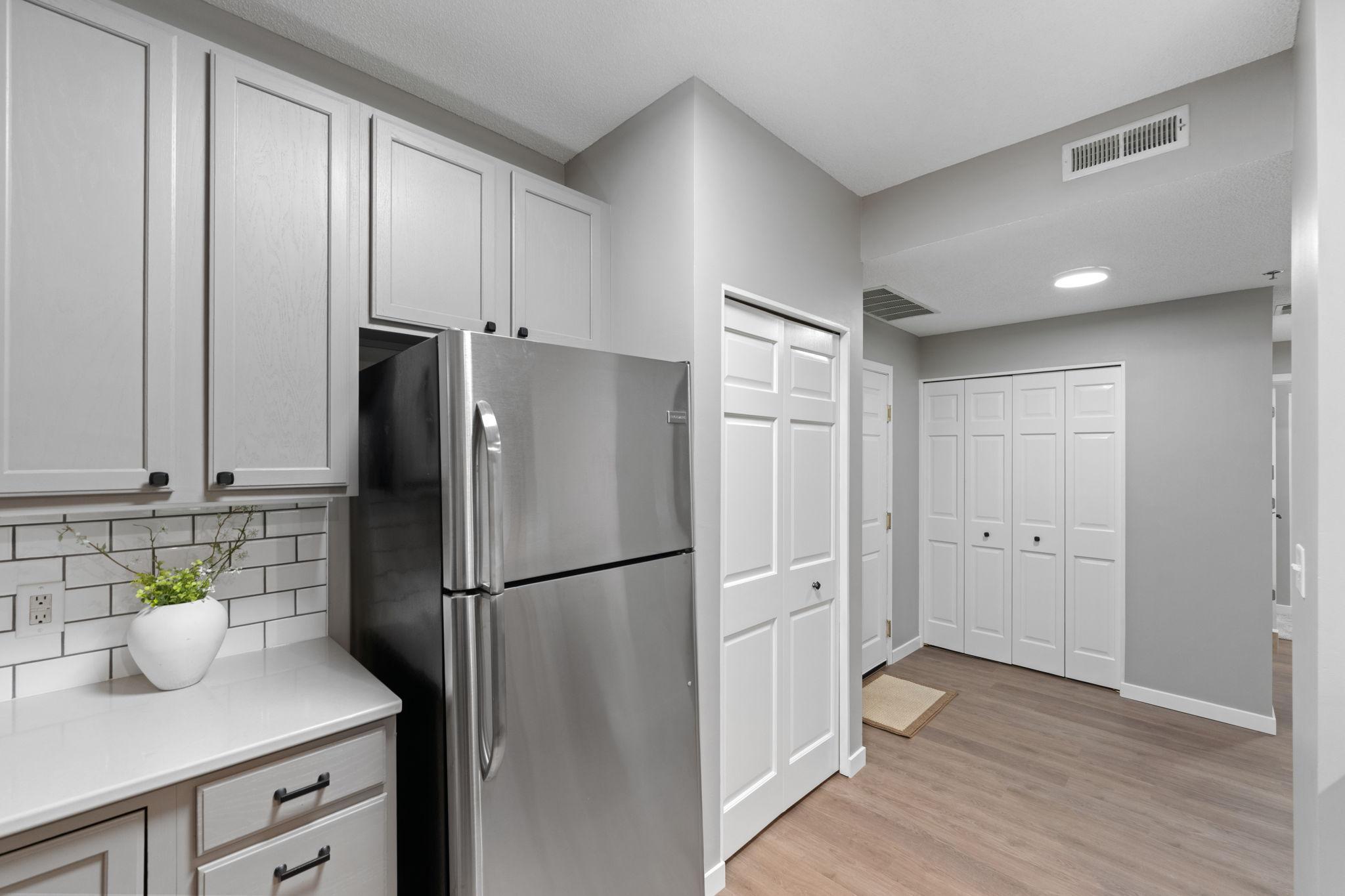 645 N 1st Street Unit: 305