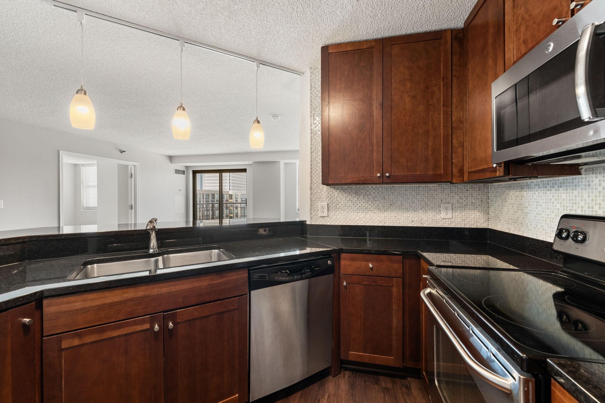 401 S 1st Street Unit: 623