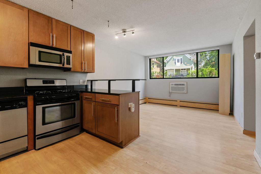 2530 1st Avenue S Unit: N101