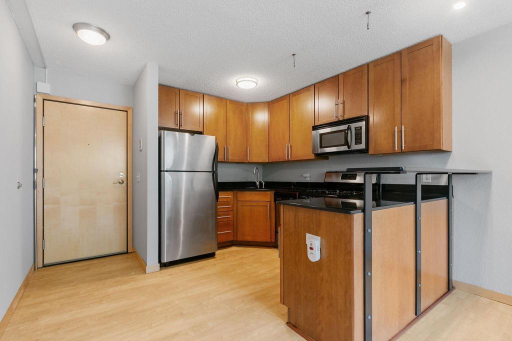 2530 1st Avenue S Unit: N101