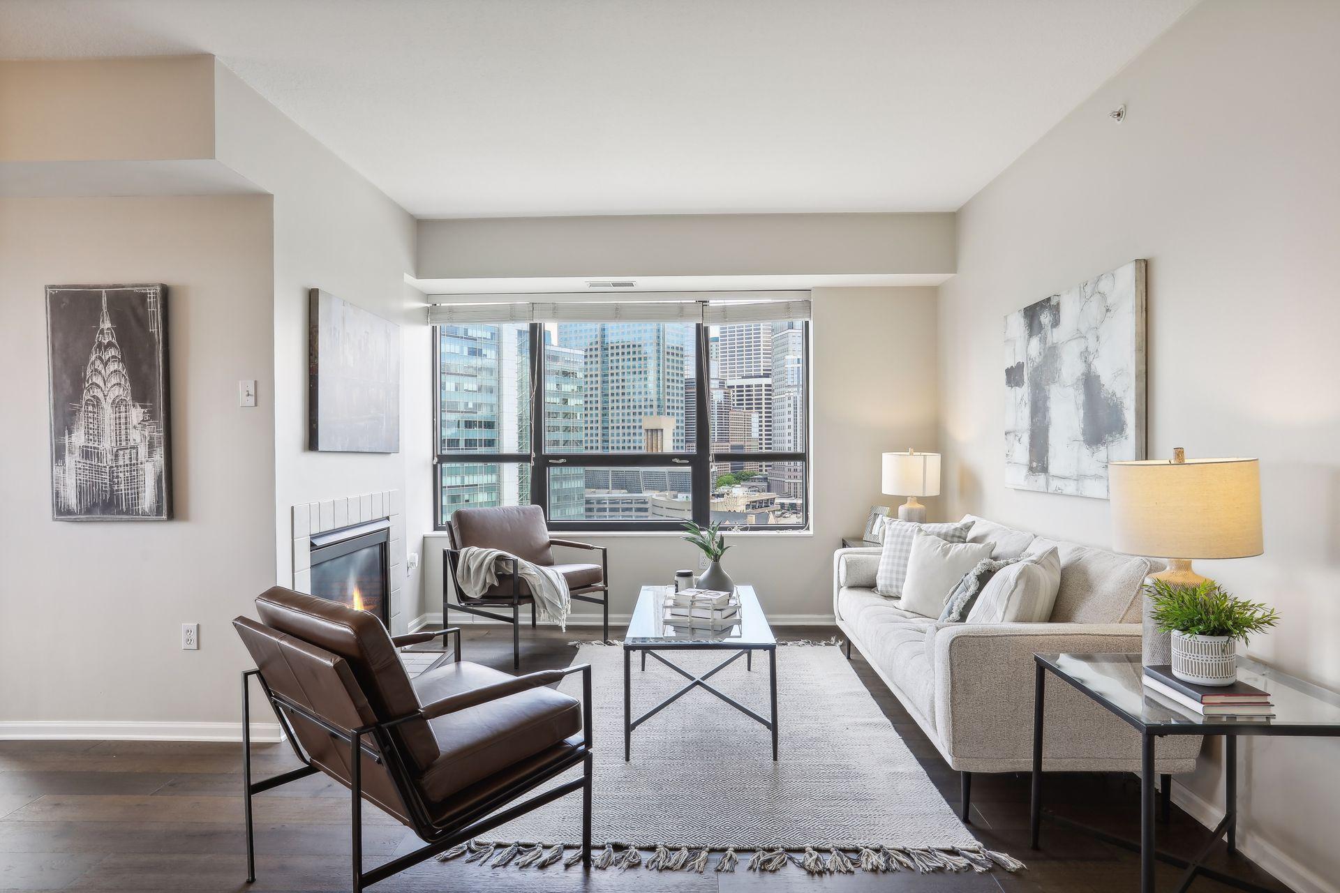 500 E Grant Street Unit: 1102