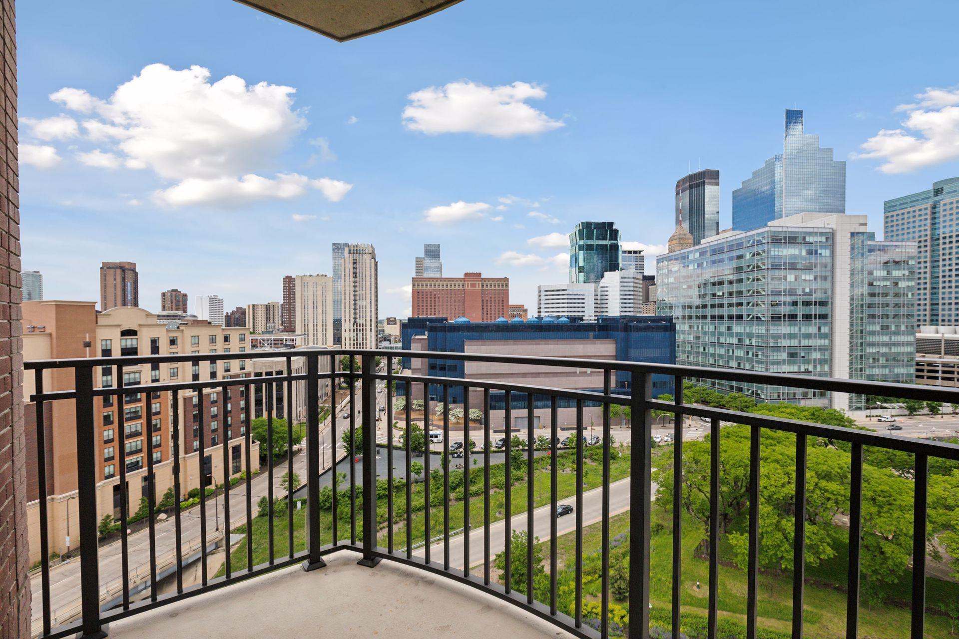 500 E Grant Street Unit: 1102