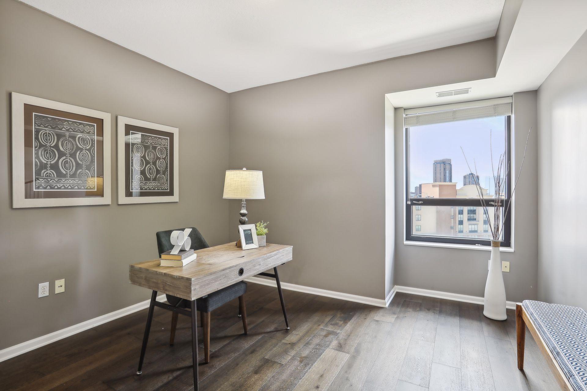 500 E Grant Street Unit: 1102