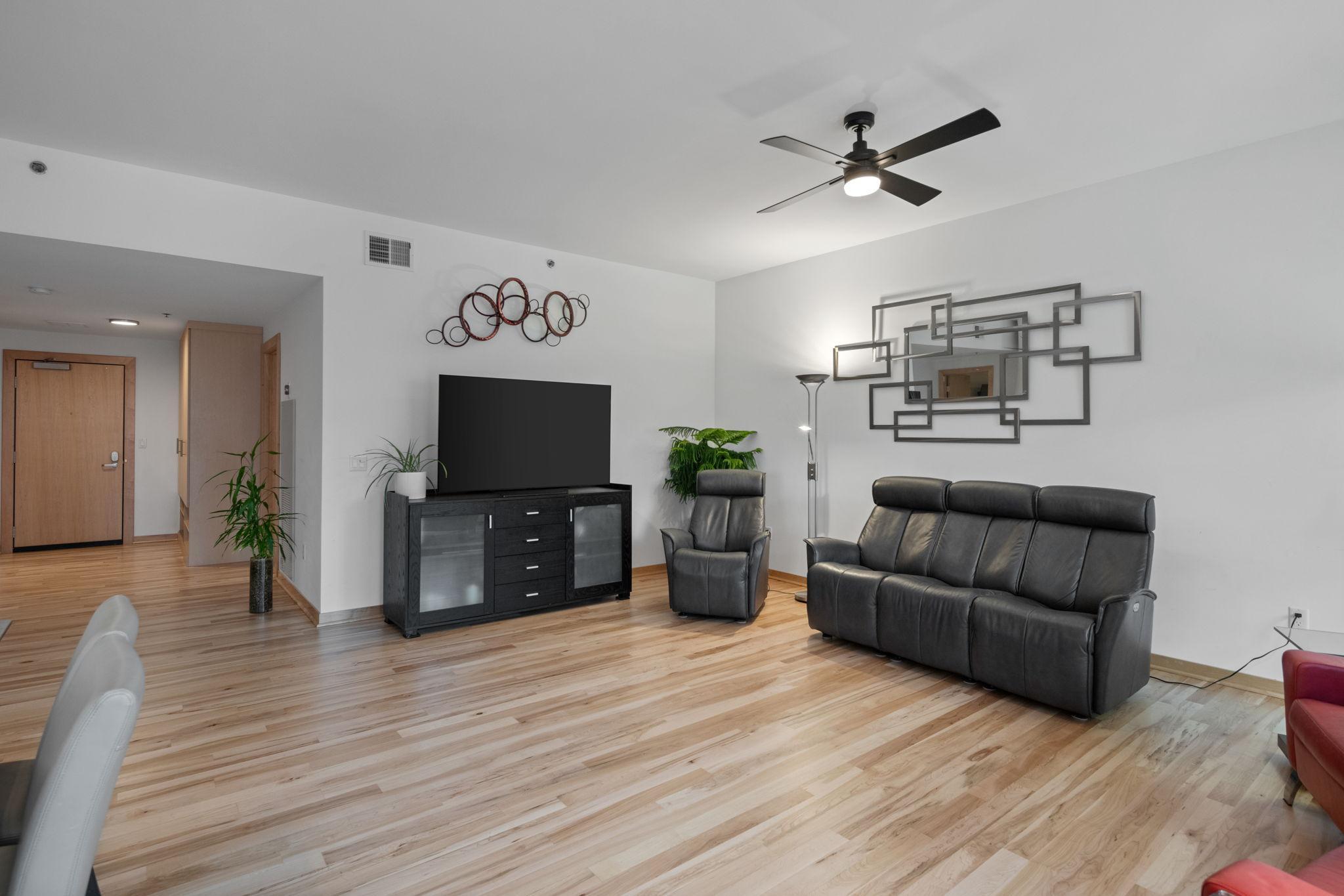 1240 S 2nd Street Unit: 306