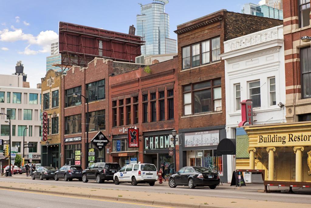 15 S 1st Street Unit: A1211