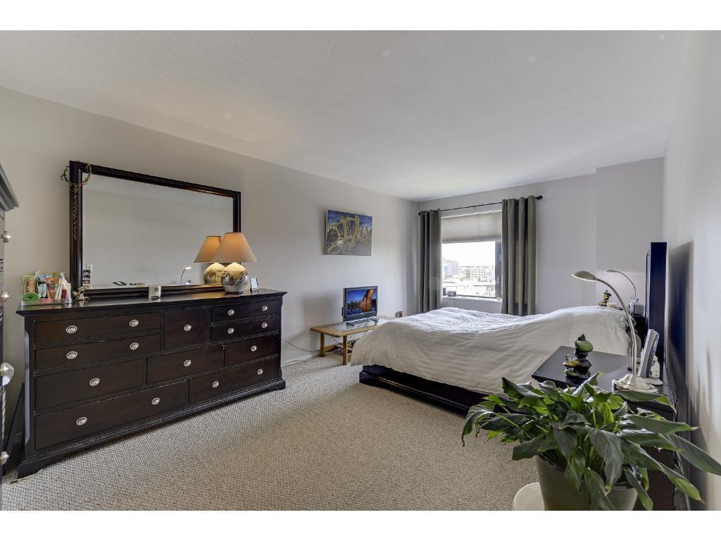 15 S 1st Street Unit: A1211