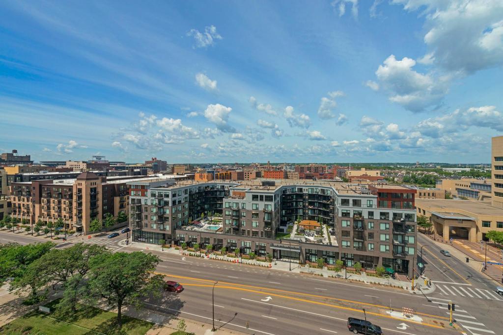 15 S 1st Street Unit: A1211