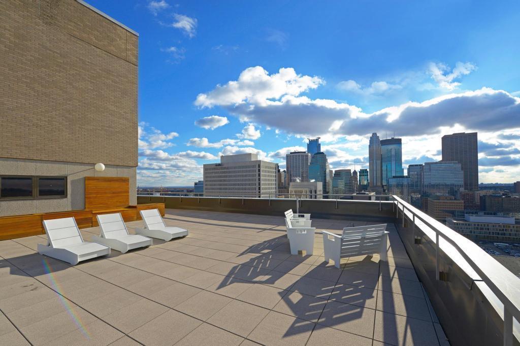 15 S 1st Street Unit: A1211