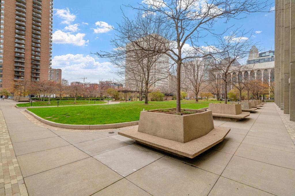 15 S 1st Street Unit: A1211