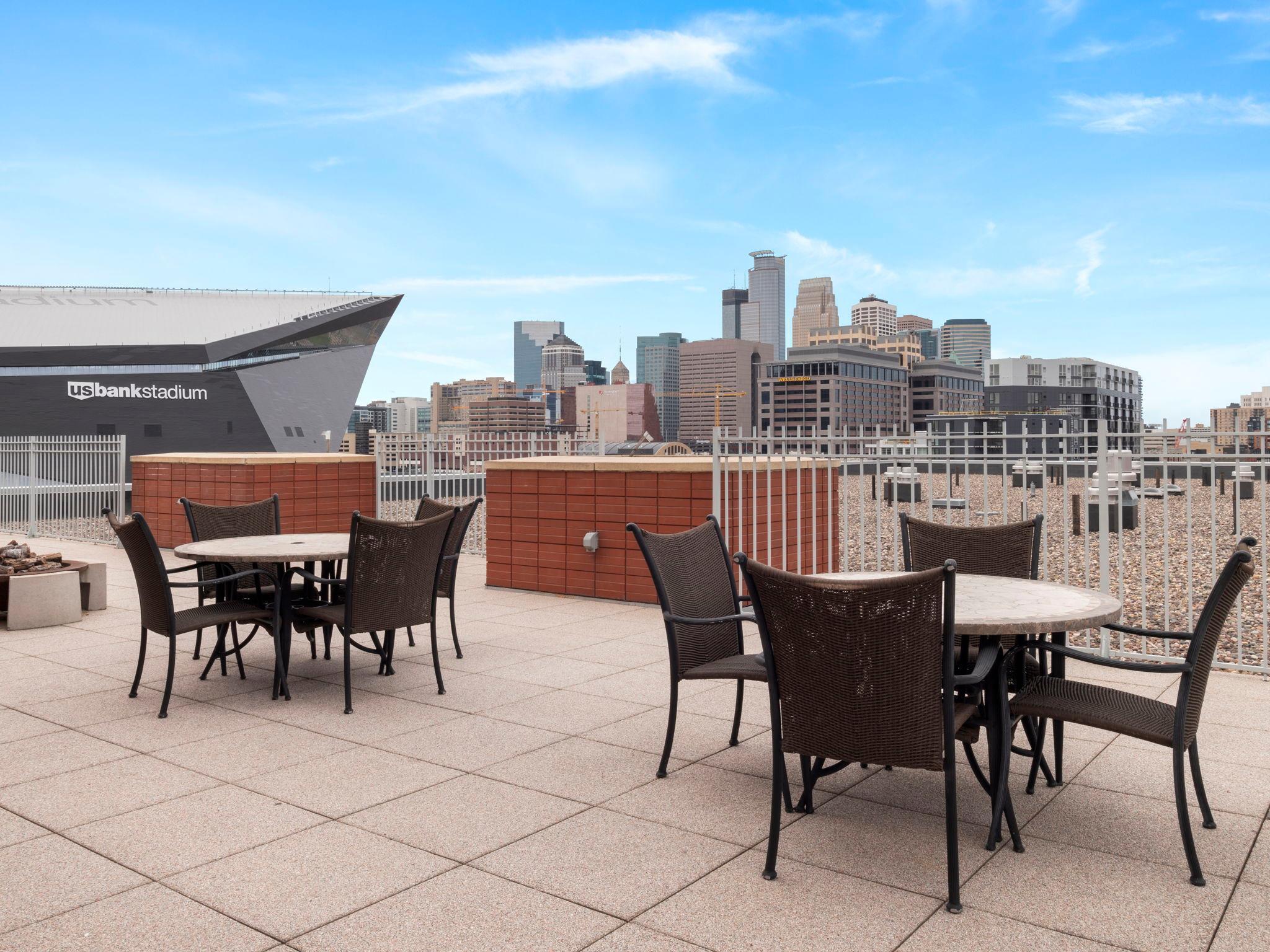 215 10th Avenue S Unit: 112