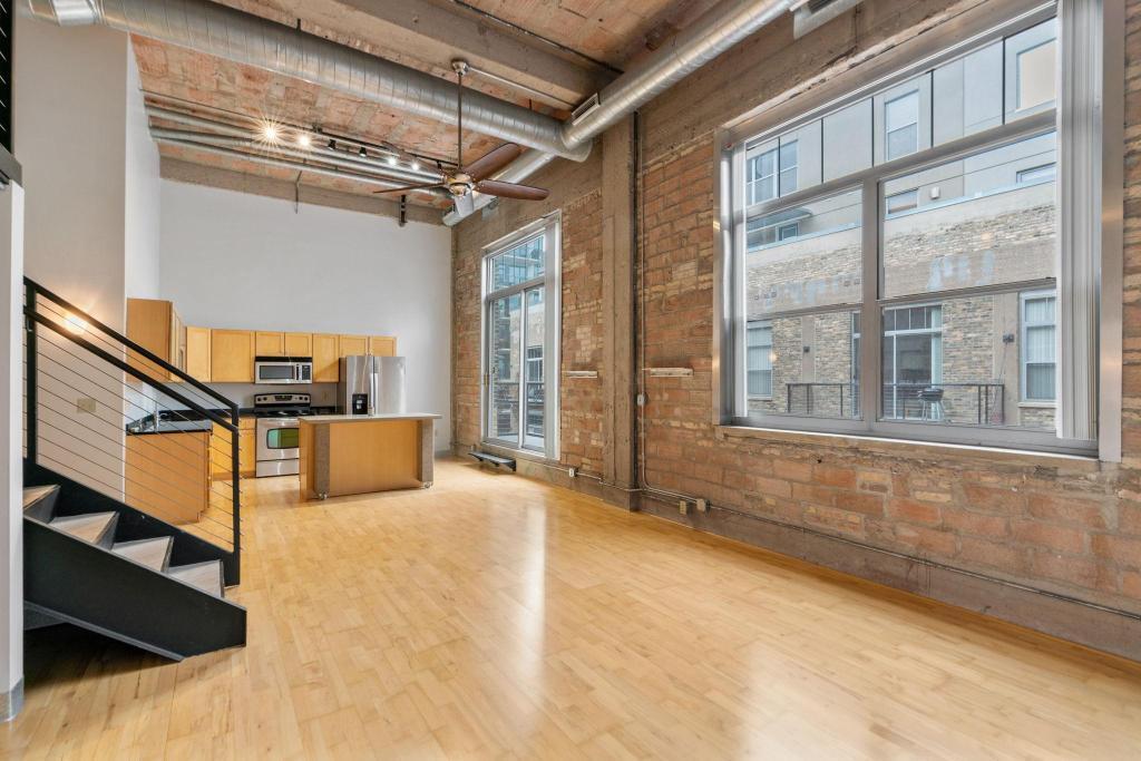 521 S 7th Street Unit: 619