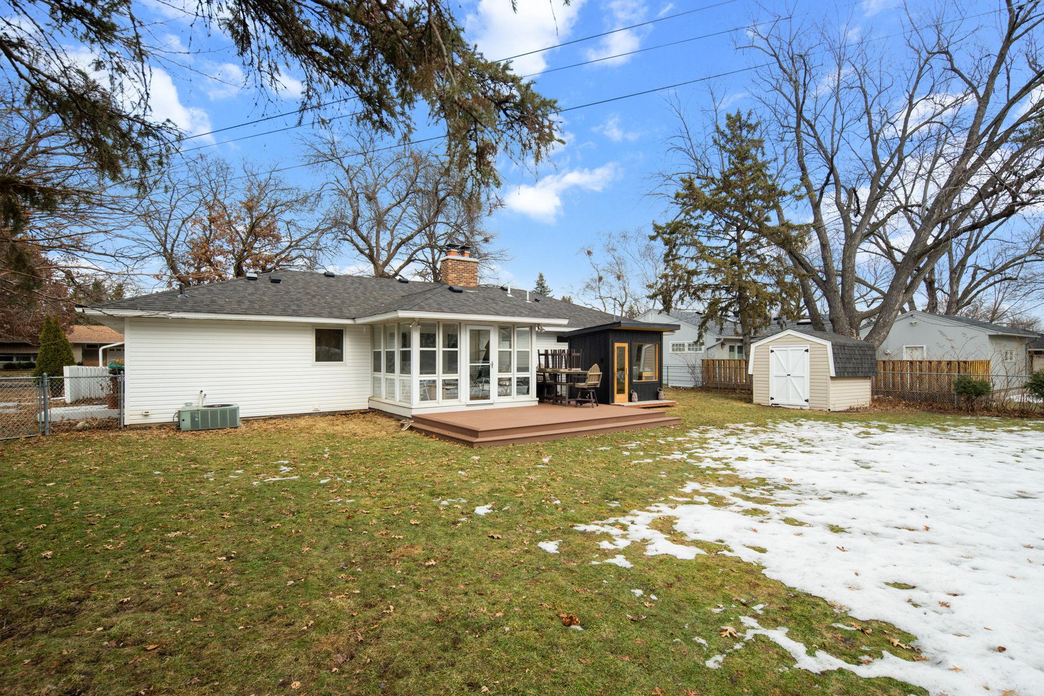 4721 Valley View Road