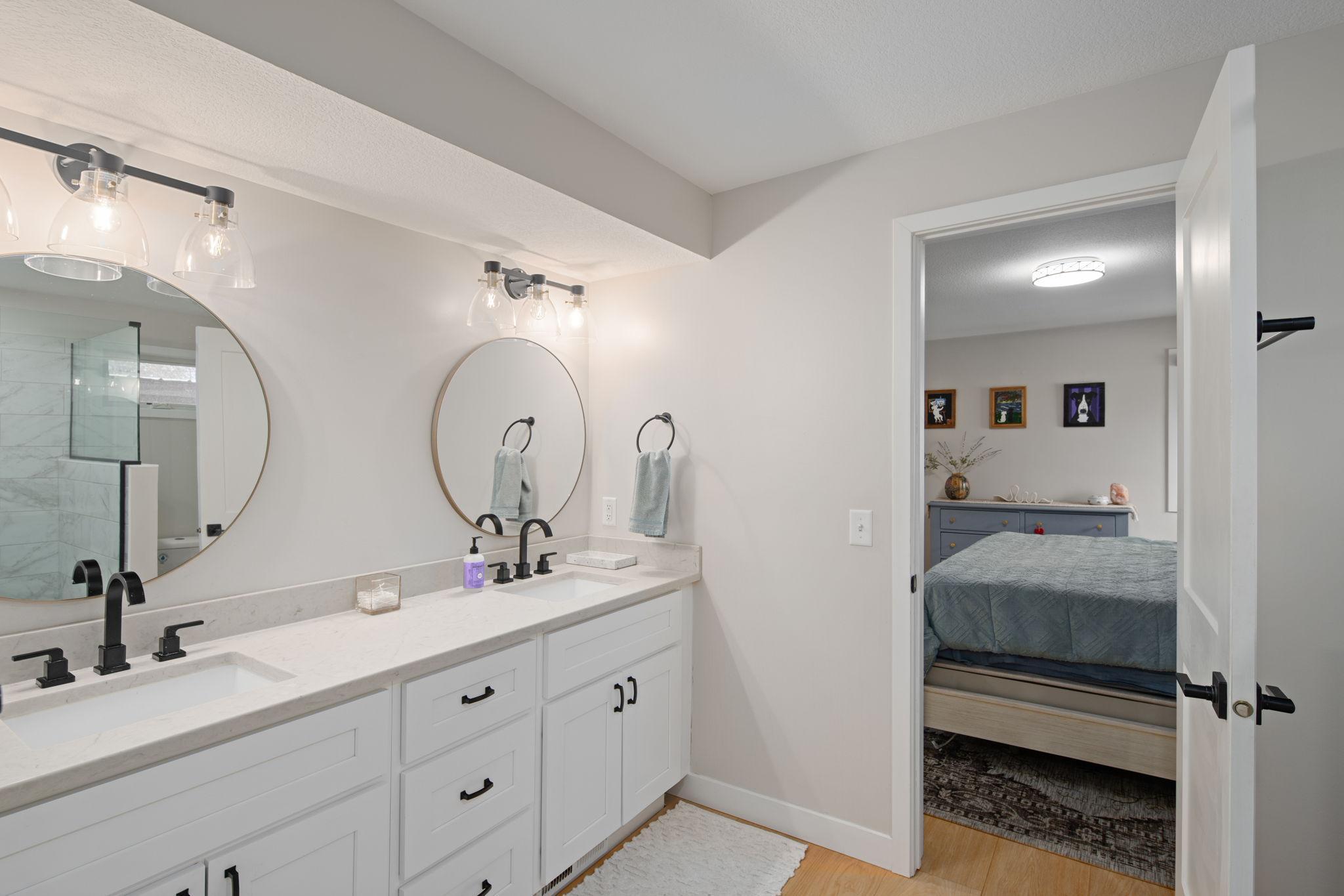 4721 Valley View Road