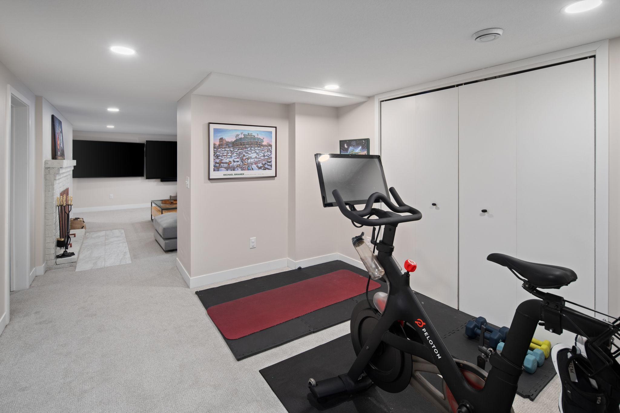 4721 Valley View Road