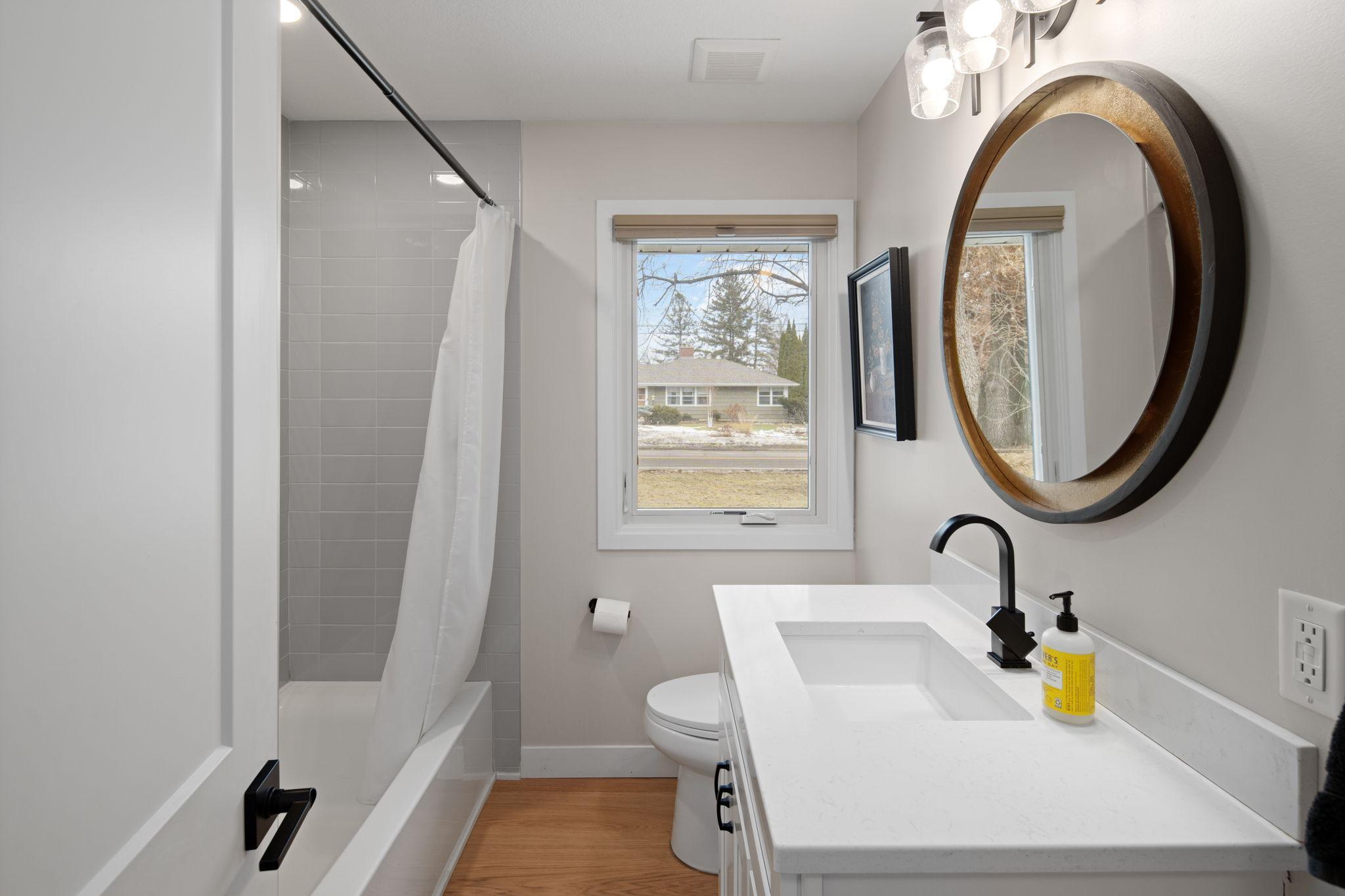 4721 Valley View Road