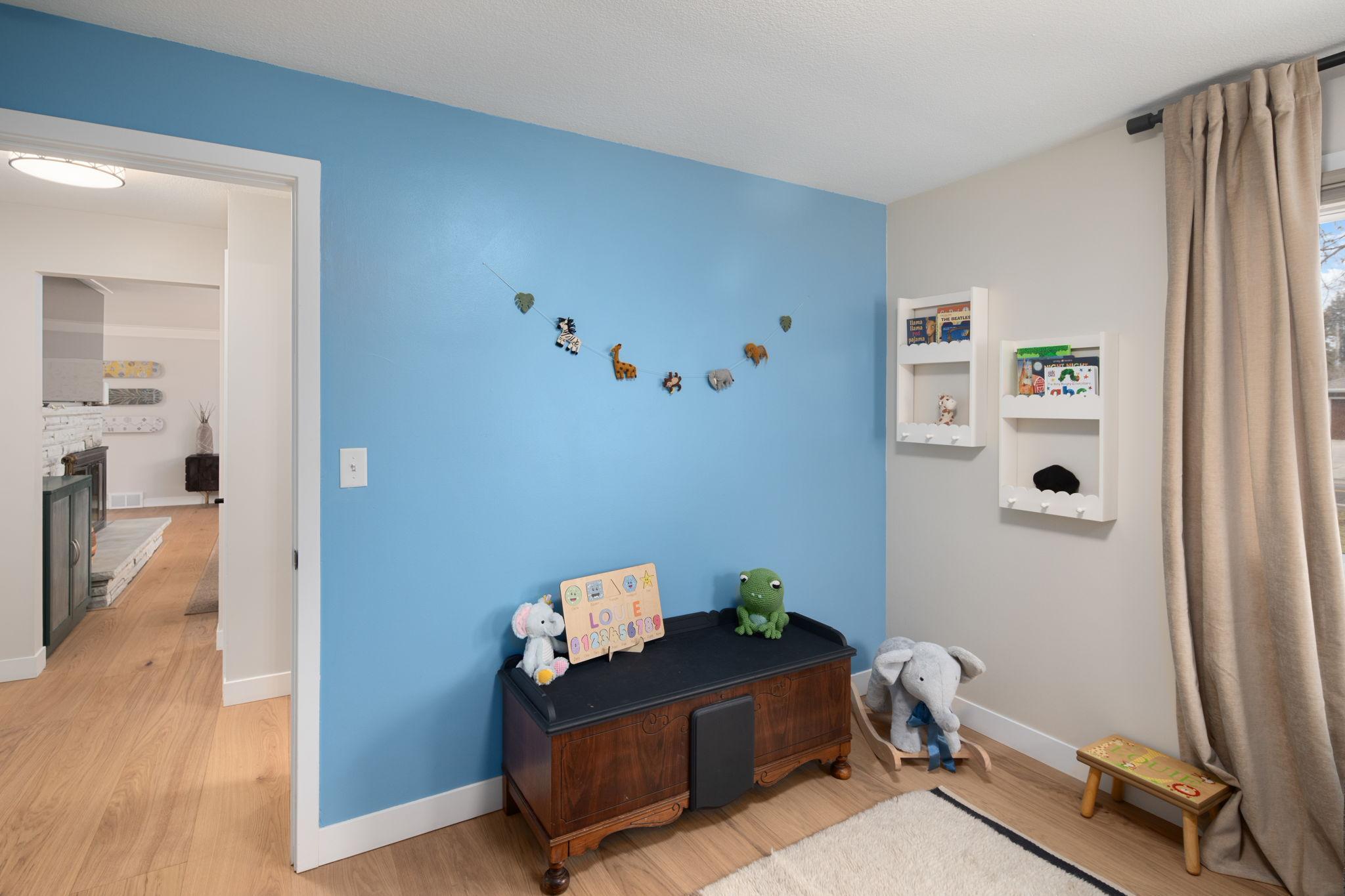 4721 Valley View Road