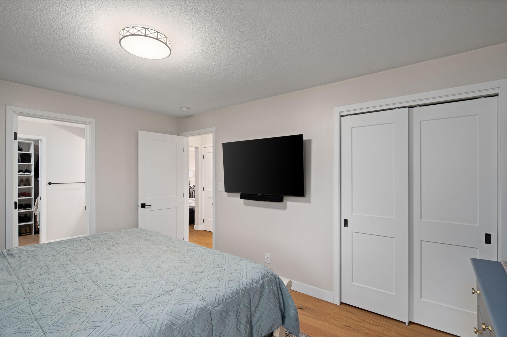 4721 Valley View Road