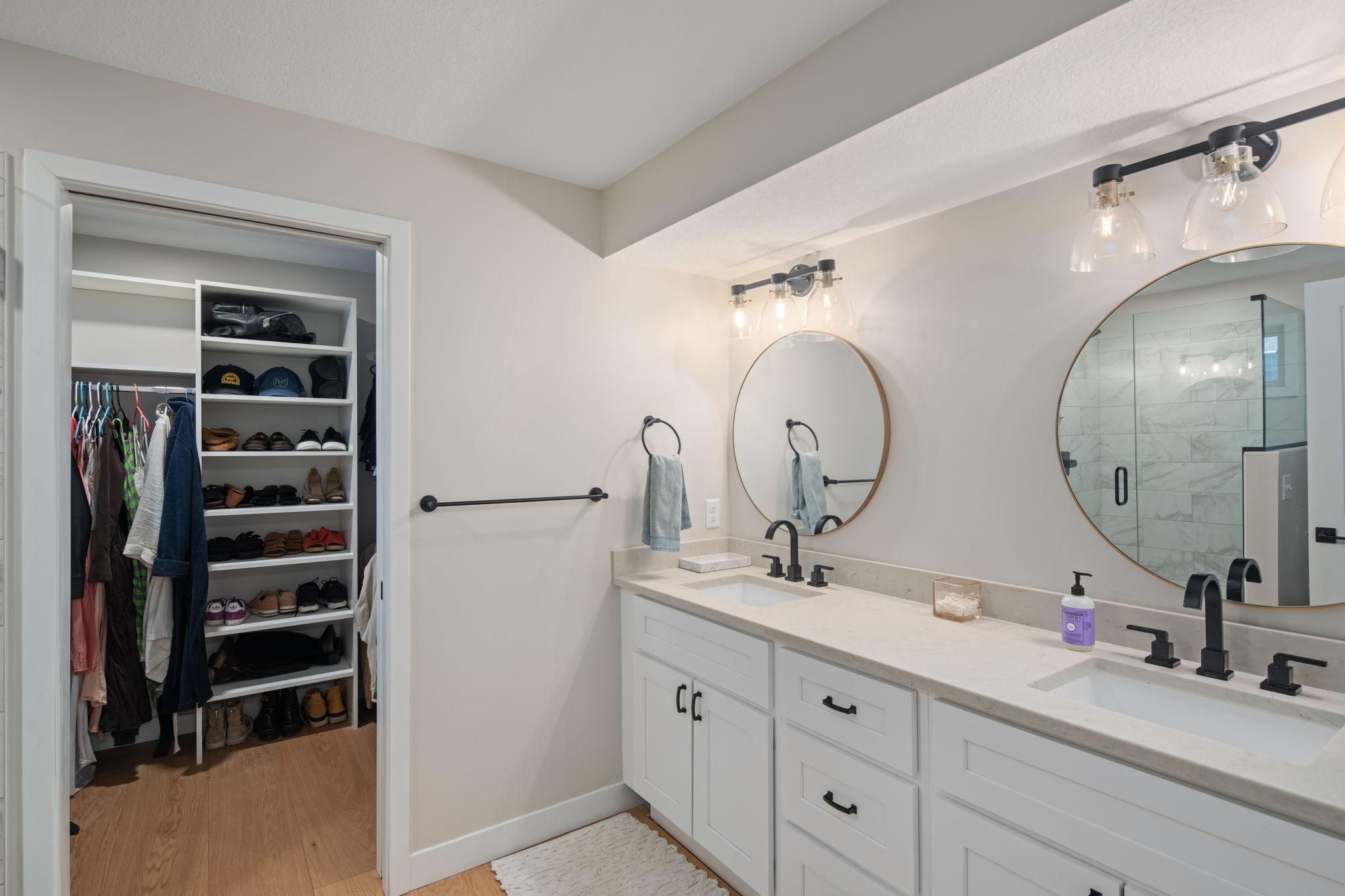 4721 Valley View Road