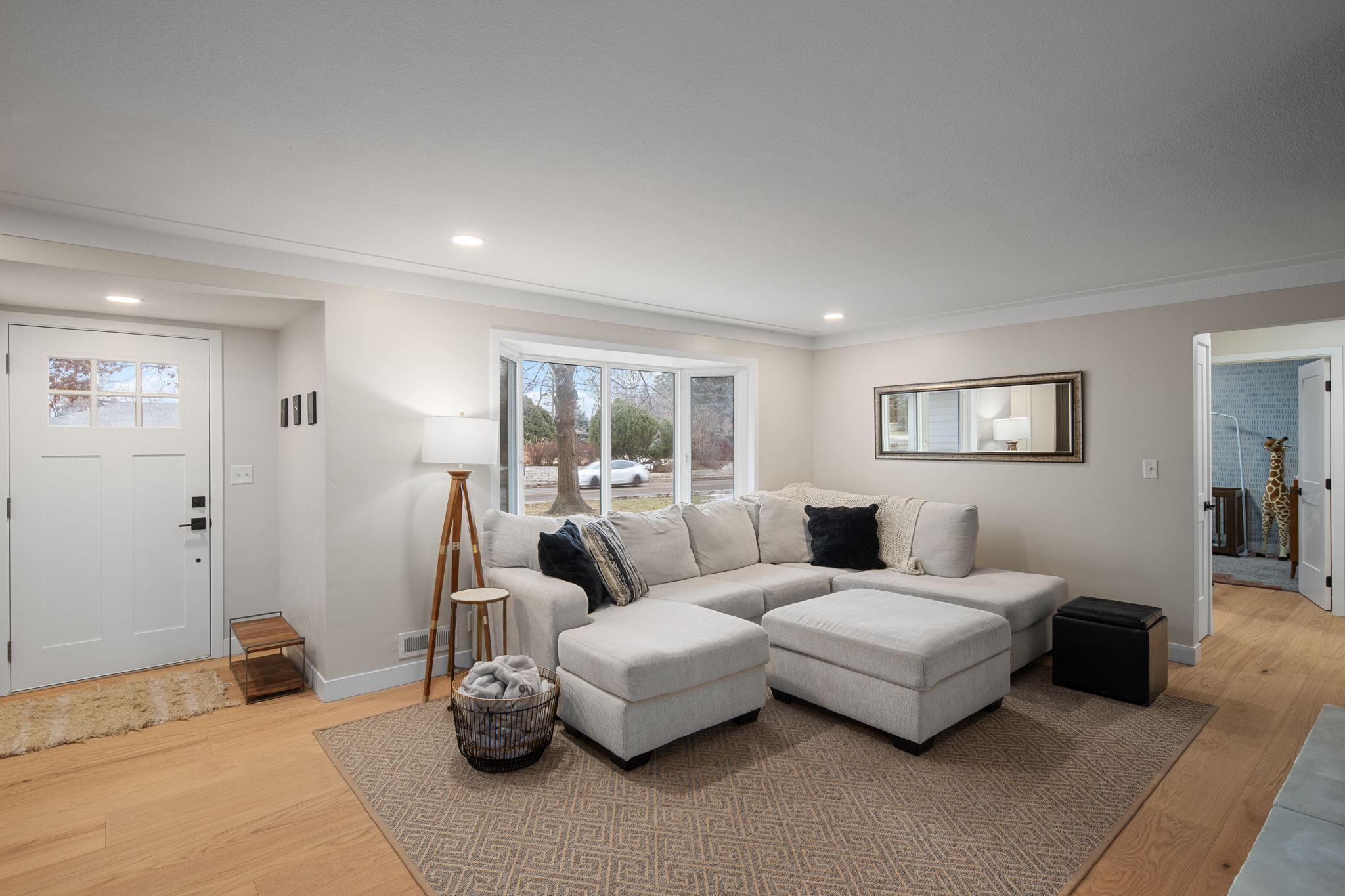 4721 Valley View Road