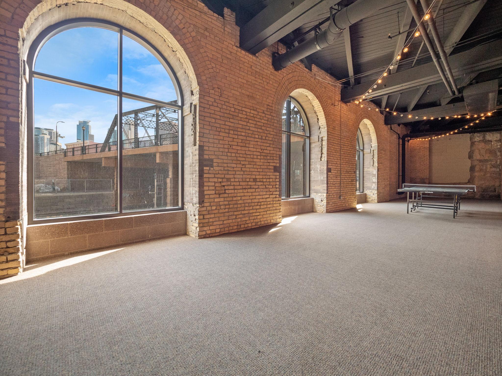 404 Washington Avenue N Unit: 104