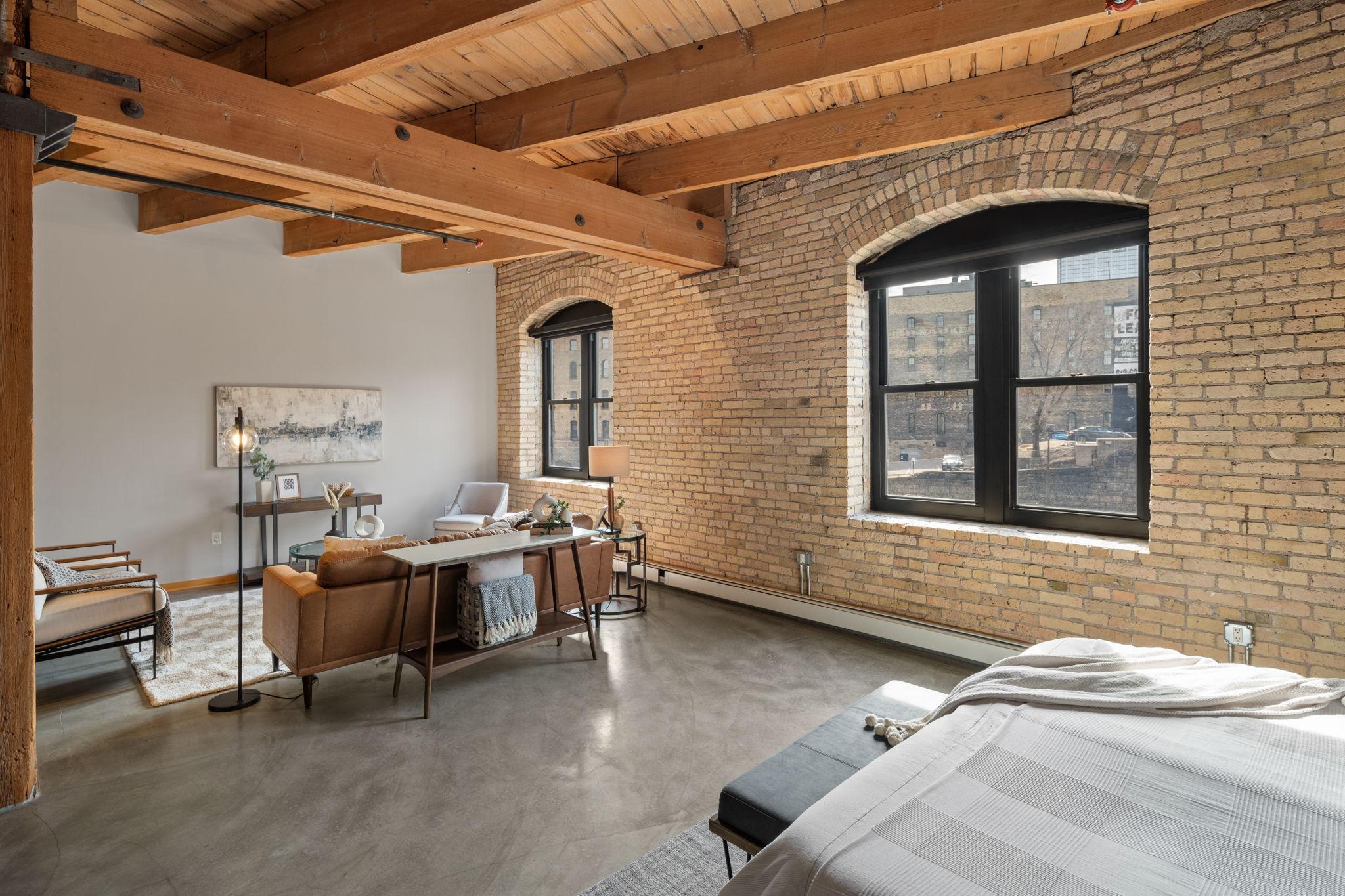 404 Washington Avenue N Unit: 104