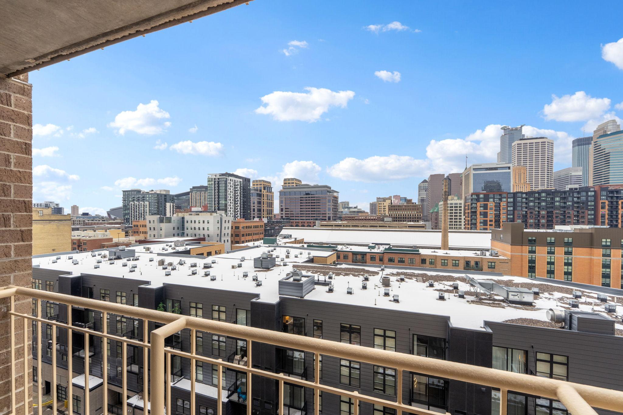 401 S 1st Street Unit: 816