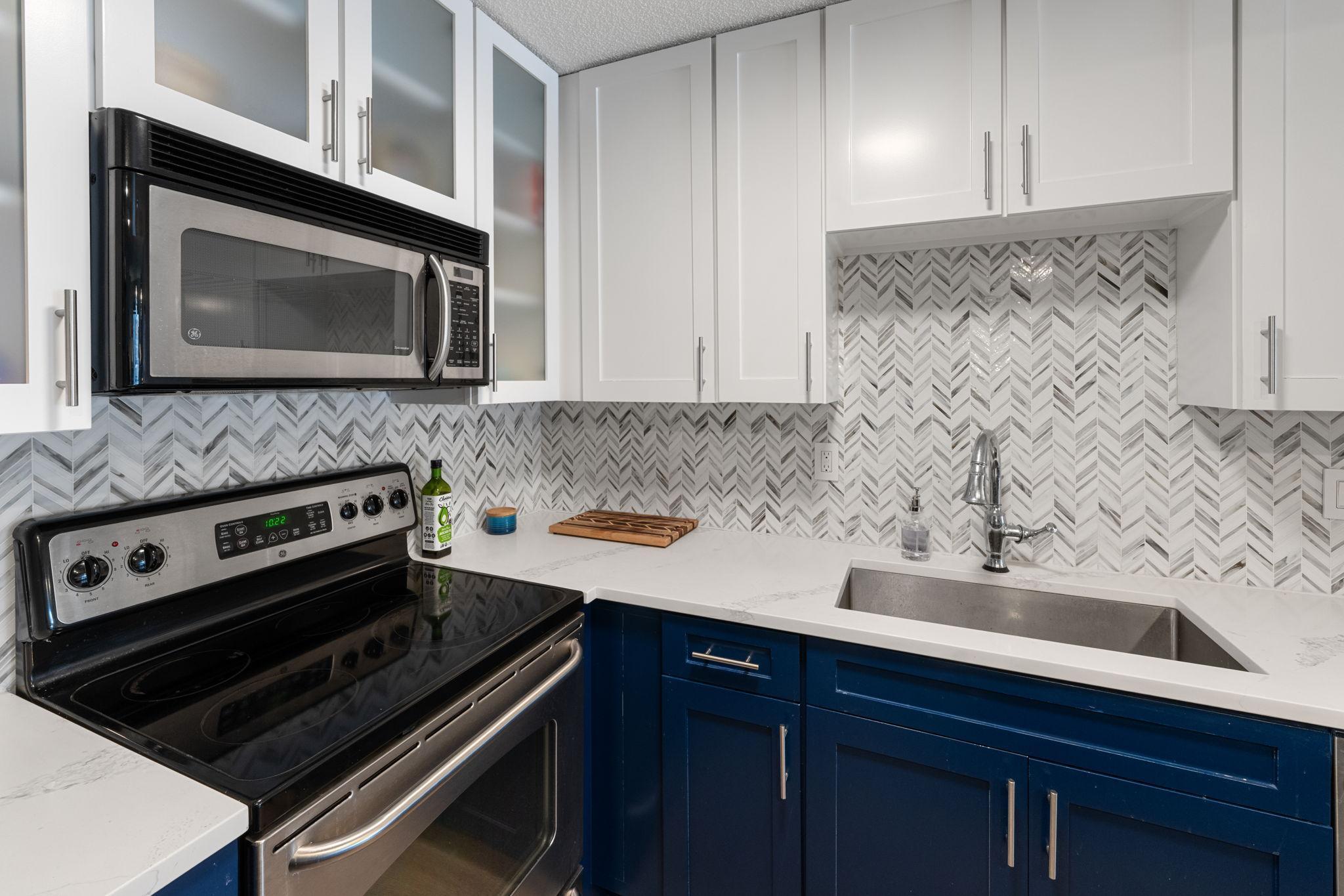 401 S 1st Street Unit: 816