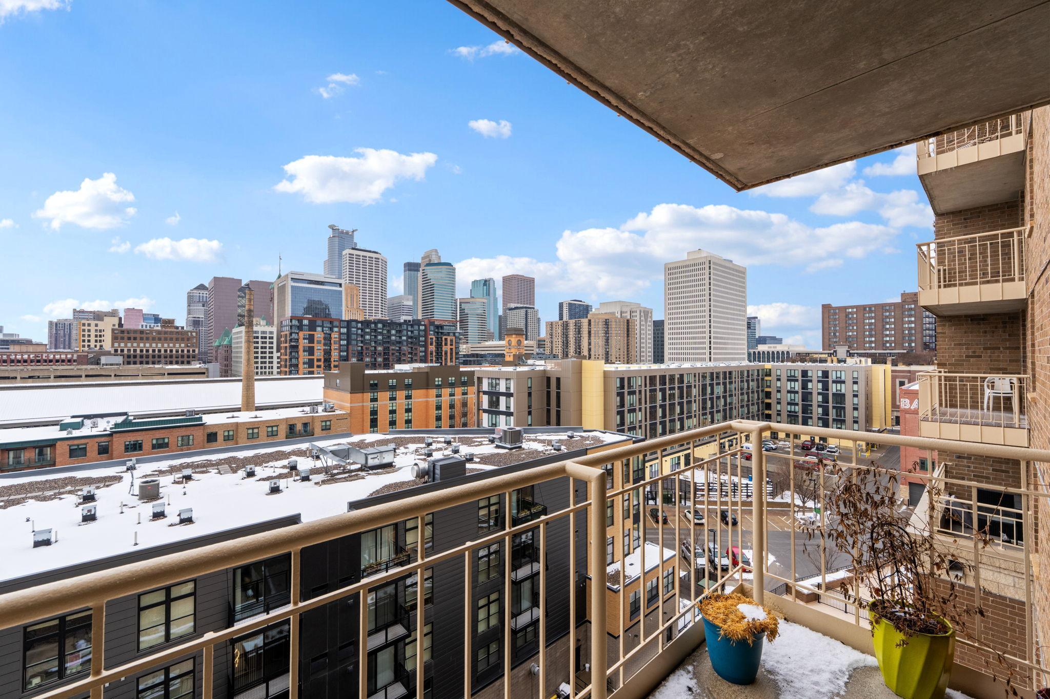 401 S 1st Street Unit: 816