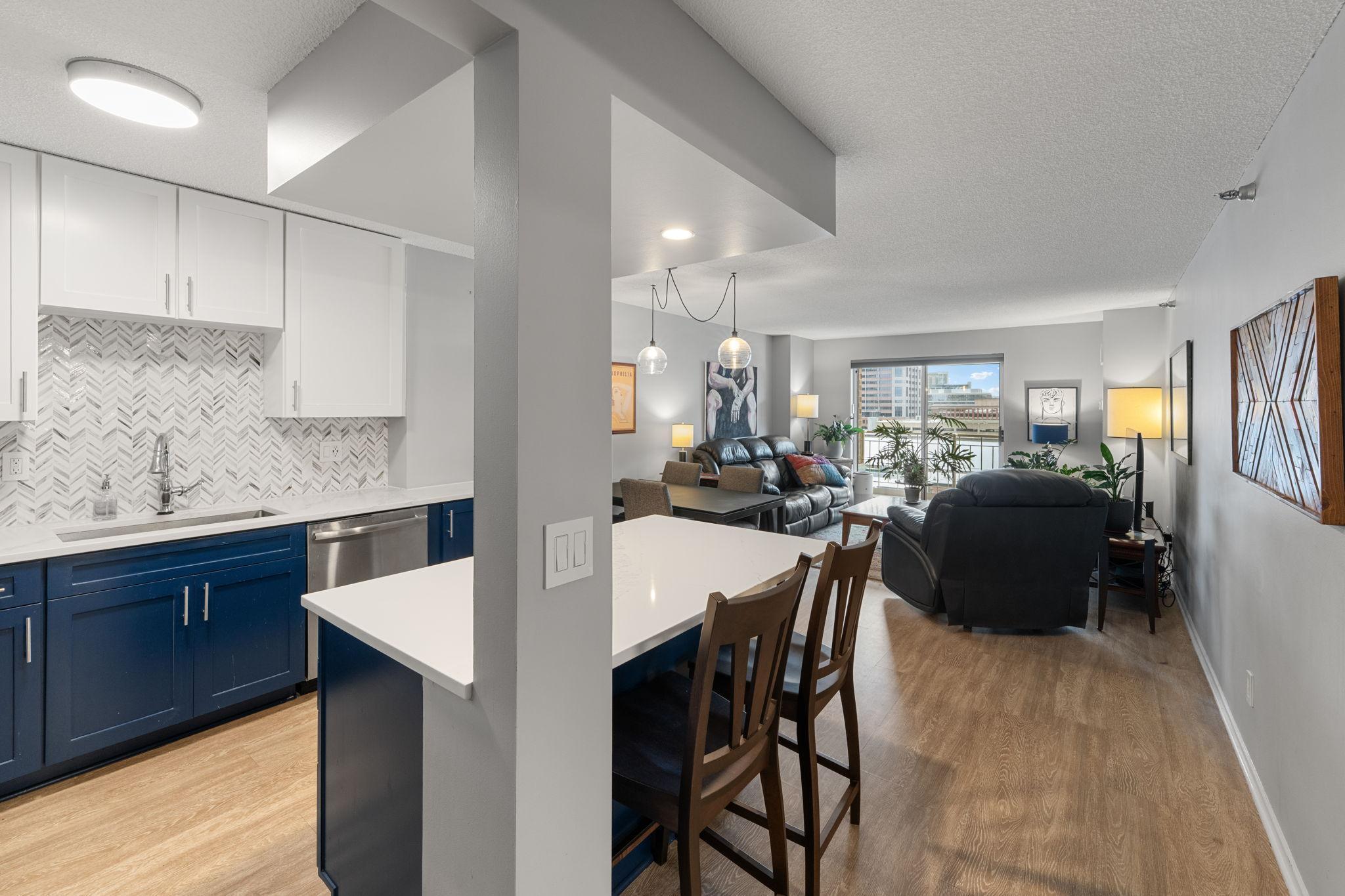 401 S 1st Street Unit: 816