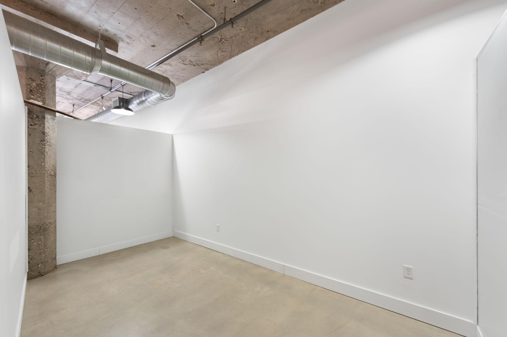 718 Washington Avenue N Unit: 502