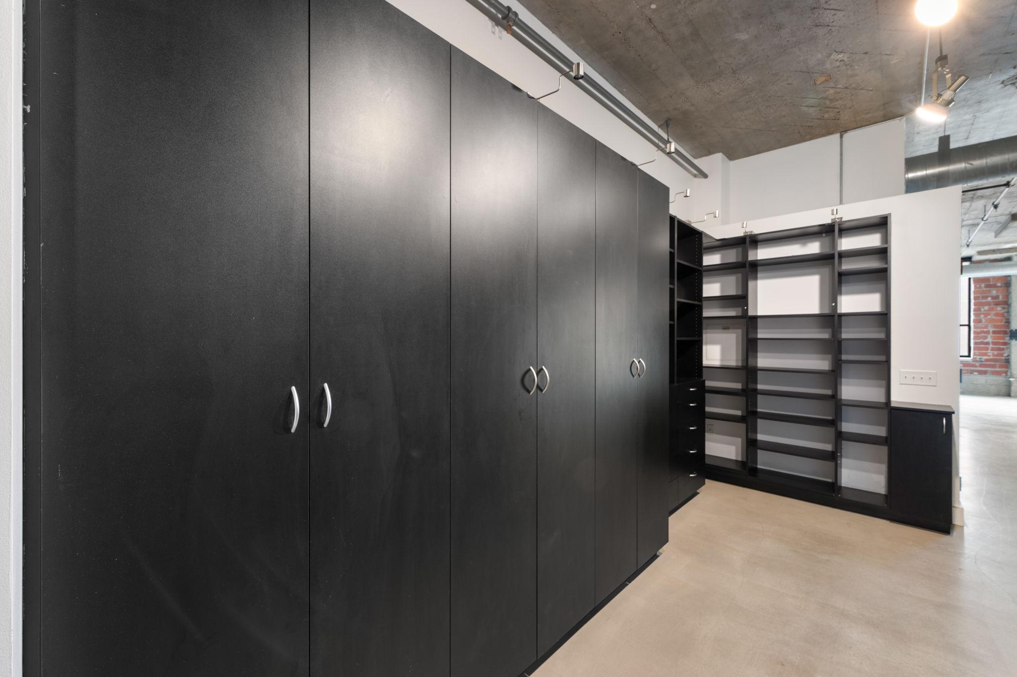 718 Washington Avenue N Unit: 502