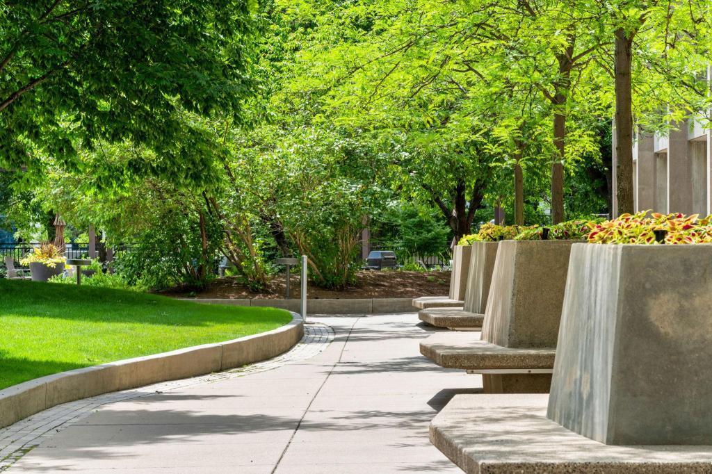 19 S 1st Street Unit: B1503