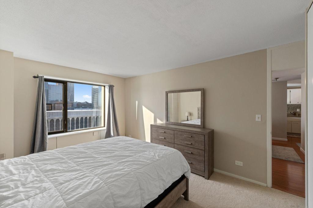 19 S 1st Street Unit: B1503